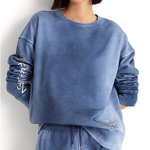 🔹Lauren by Ralph Lauren Blue Logo Sweatshirt - NEW!